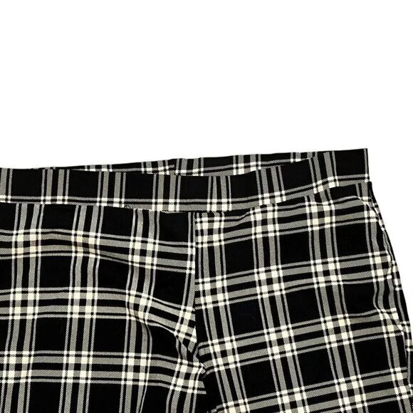 Crop Signature Waist Pocket Premium Legging size 4 black and white plaid - Picture 2 of 4